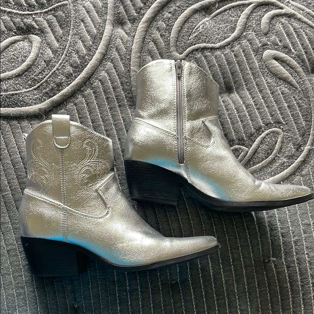 Old Navy Silver Ankle Boots